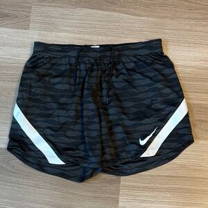 Nike Black and White Patterned Shorts medium